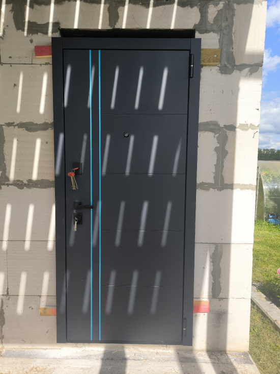 Фото входной двери №20