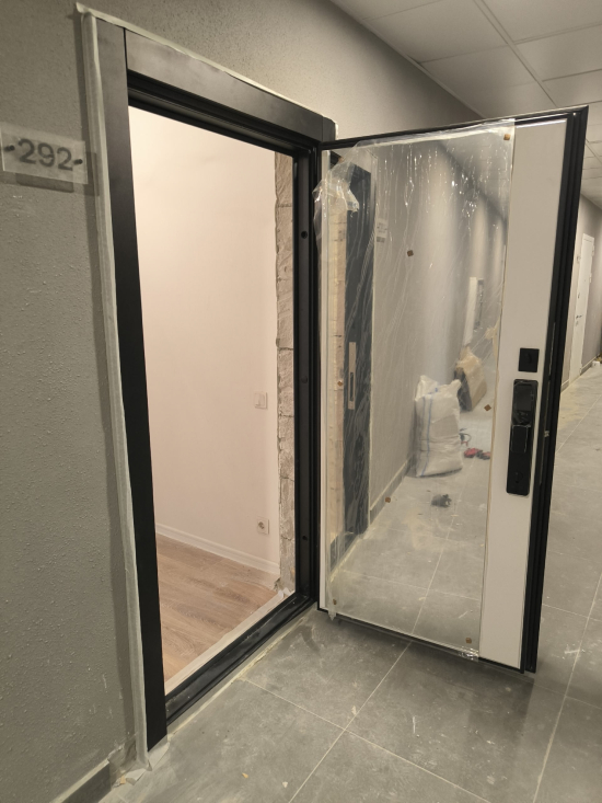 Фото входной двери №40